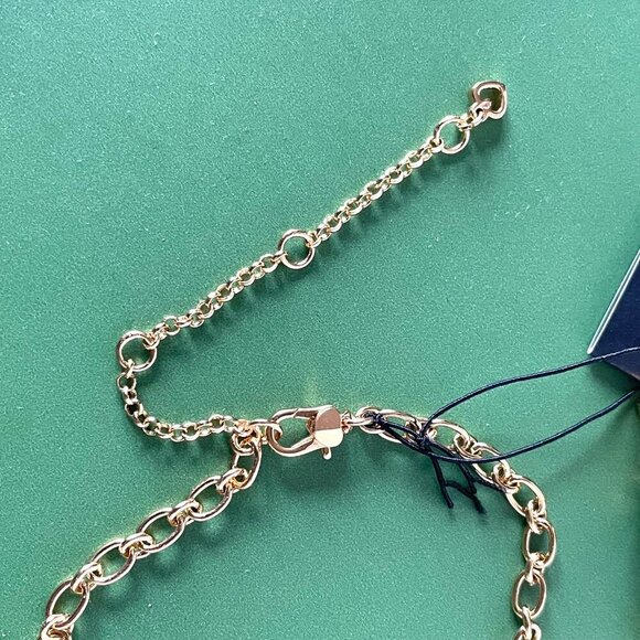 Kate Spade M&M Statement Necklace Green Peanut Pendant Novelty Box Gift - Picture 8 of 11